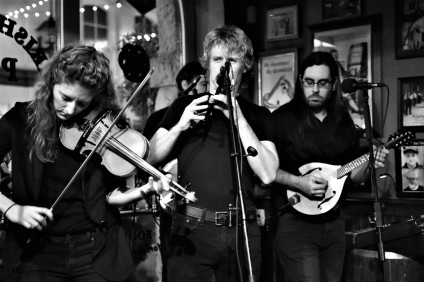 Lead players Bronwyn (fiddle), Steve (tin whistle) & Cody (mandolin) / Irish Times Pub, January 16th 2019